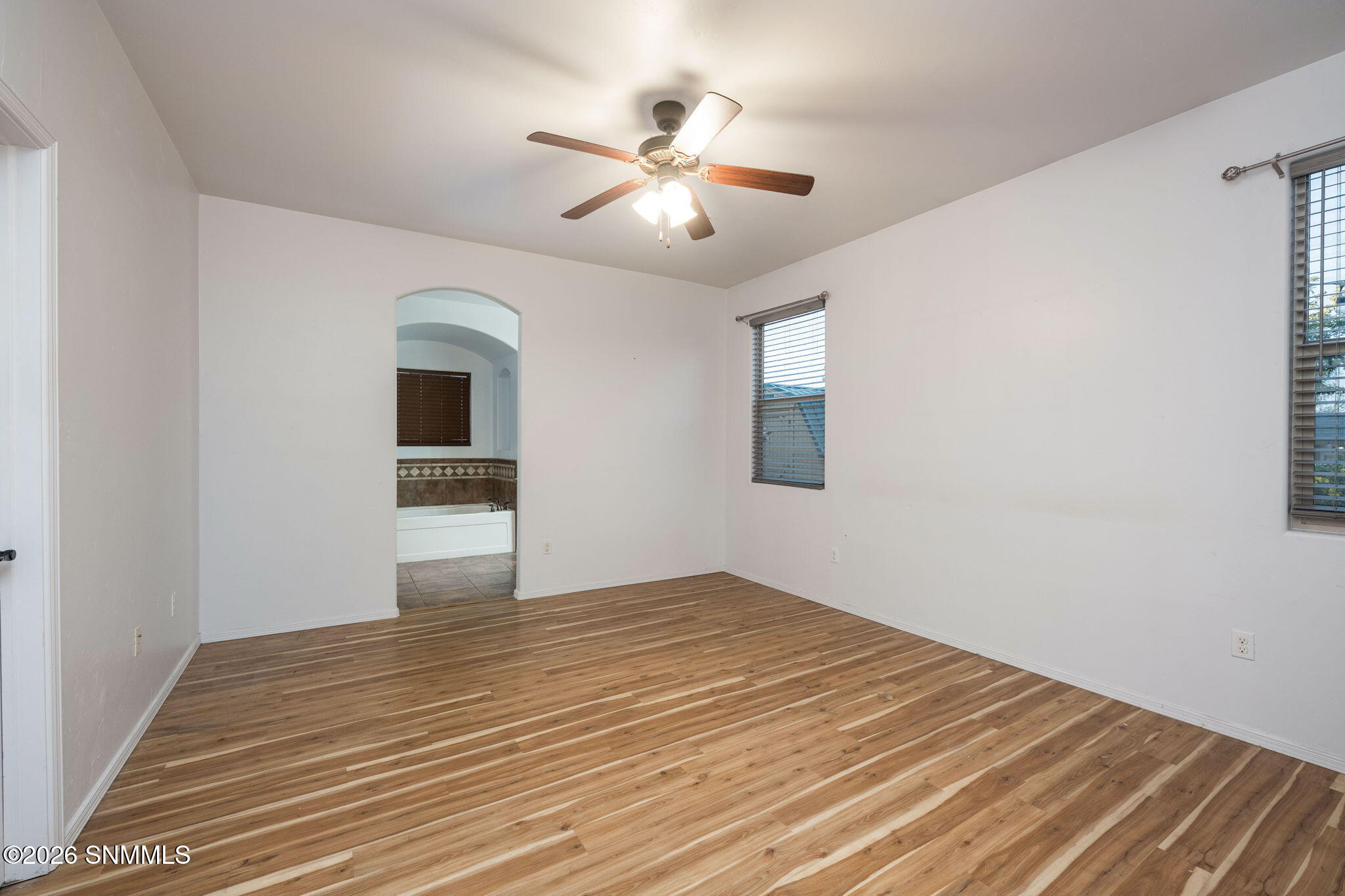 17-web-or-mls-Snappin Homes (MonteLuna40