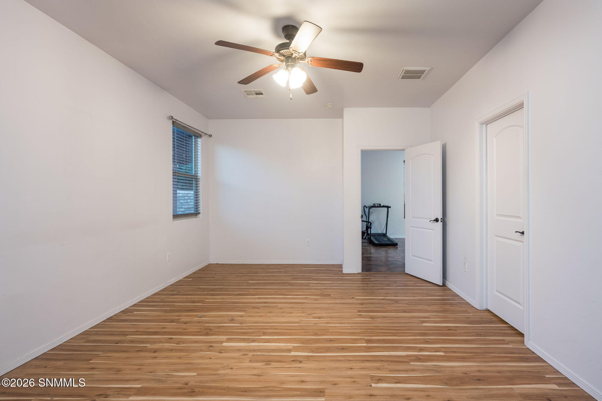 18-web-or-mls-Snappin Homes (MonteLuna40