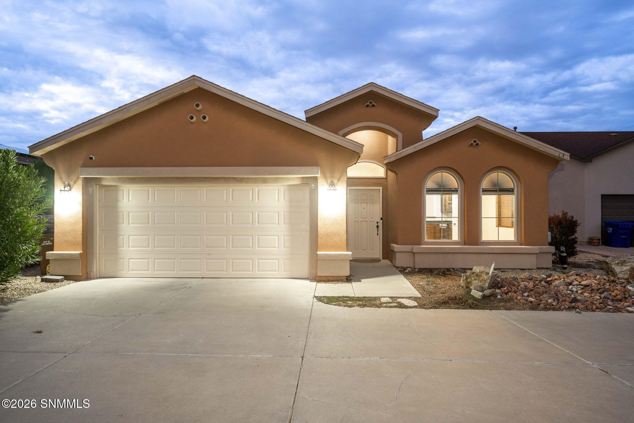 2-web-or-mls-Snappin Homes (MonteLuna400