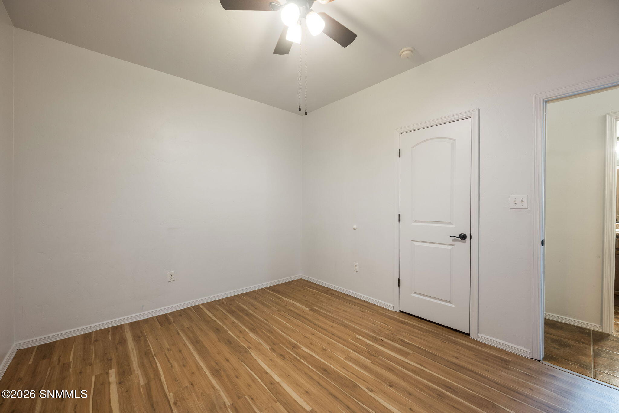 29-web-or-mls-Snappin Homes (MonteLuna40