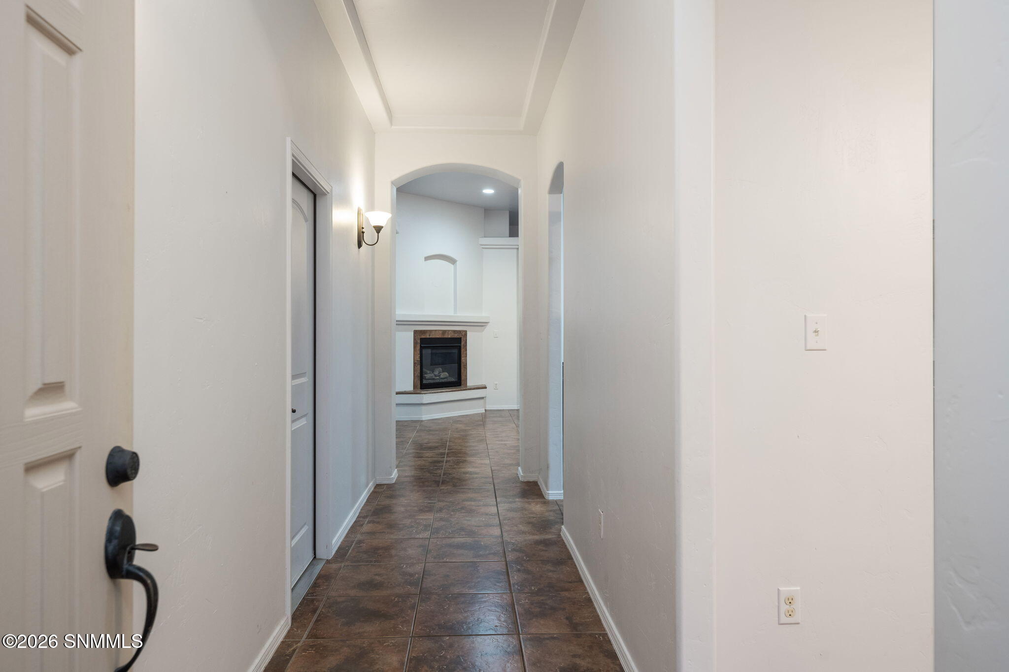 3-web-or-mls-Snappin Homes (MonteLuna400
