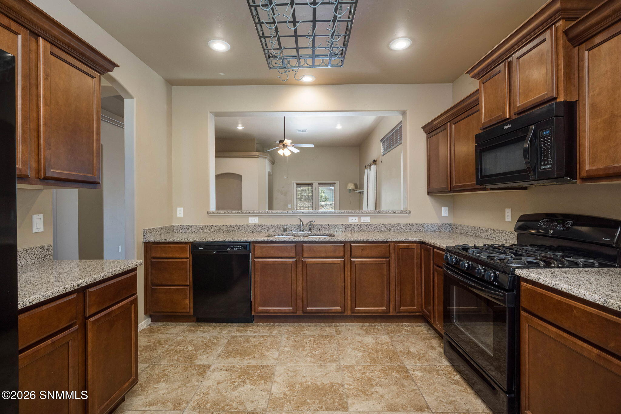 15-web-or-mls-Snappin Homes (AguaCalient