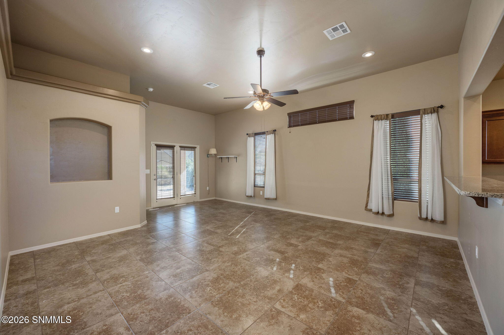 7-web-or-mls-Snappin Homes (AguaCaliente