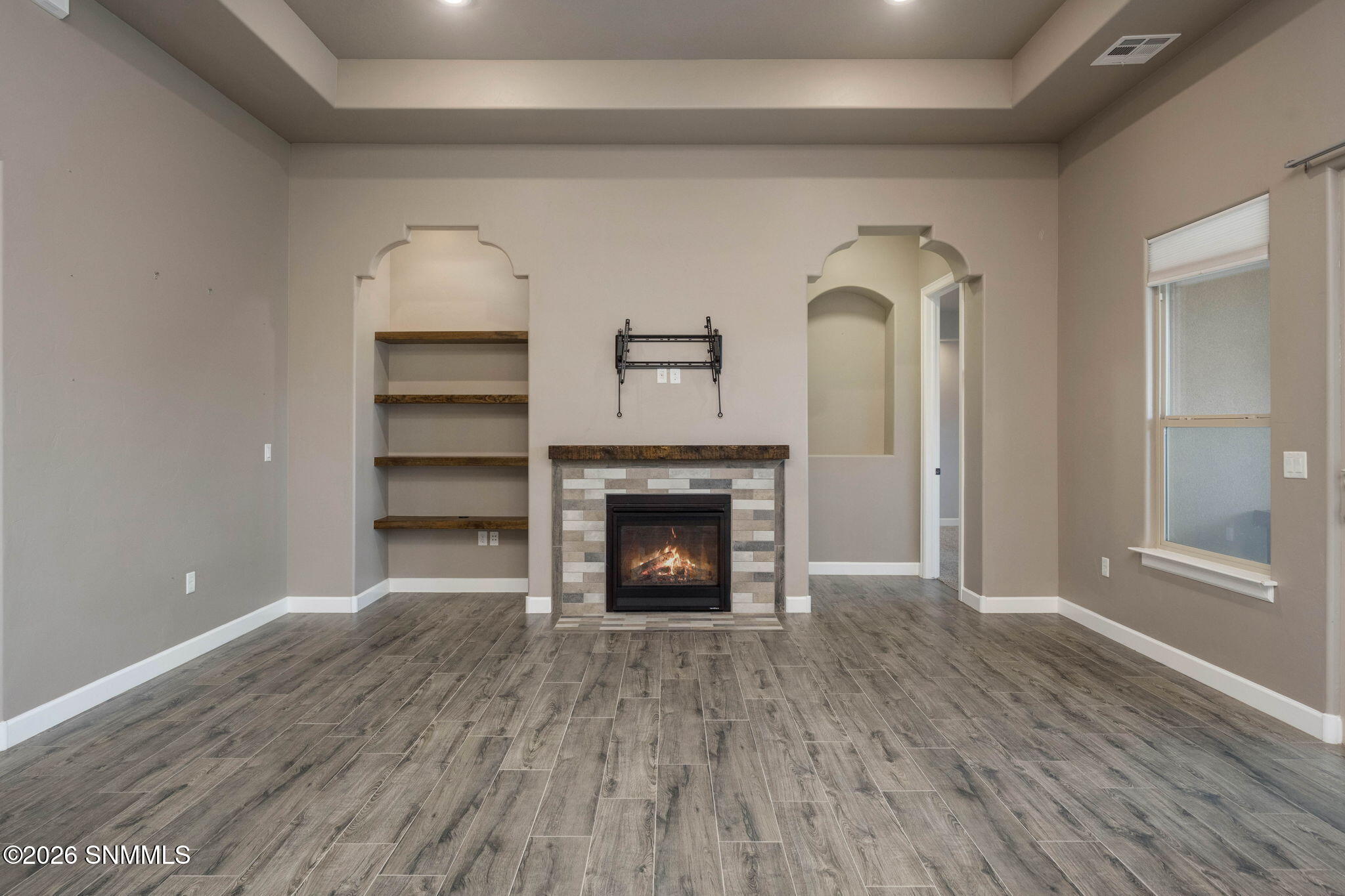 10-web-or-mls-Snappin Homes (Arosa6060)-