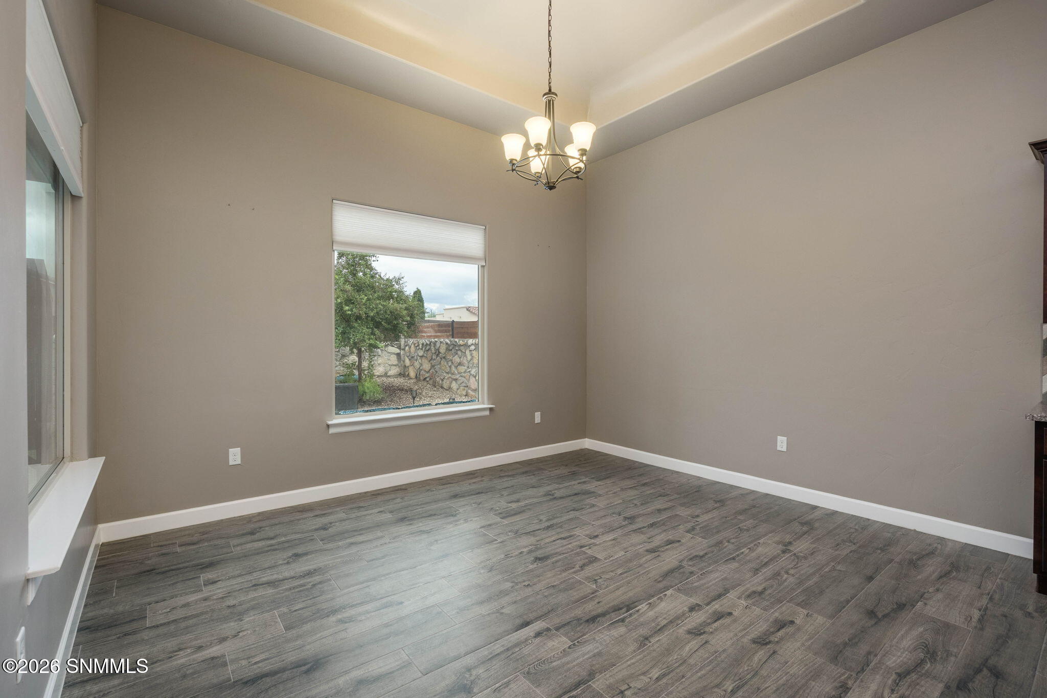 18-web-or-mls-Snappin Homes (Arosa6060)-
