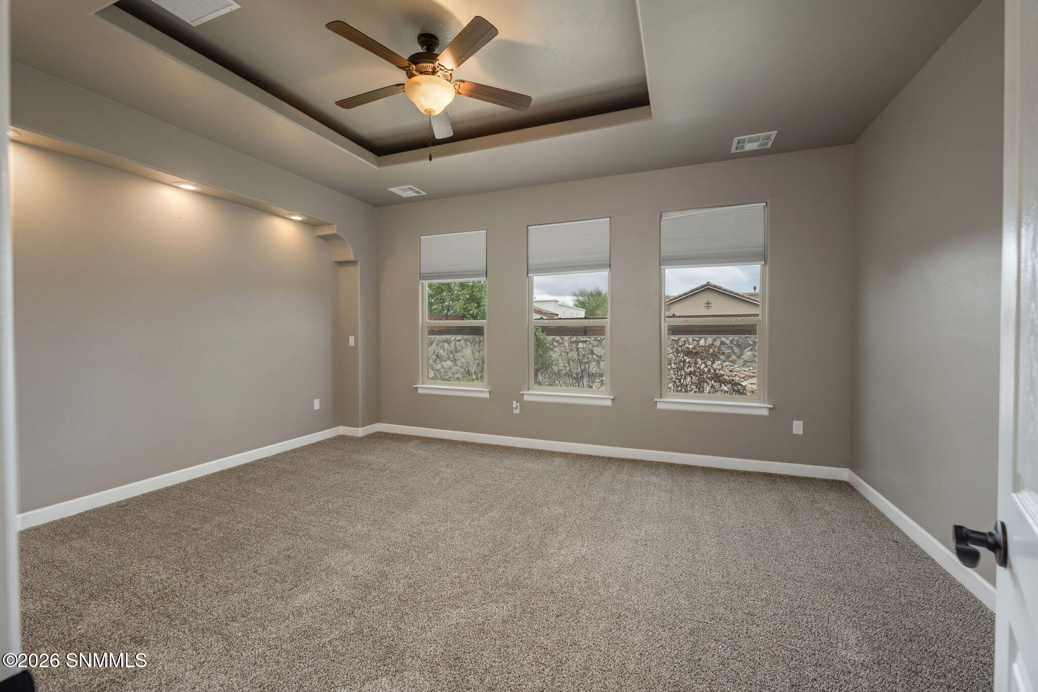 20-web-or-mls-Snappin Homes (Arosa6060)-