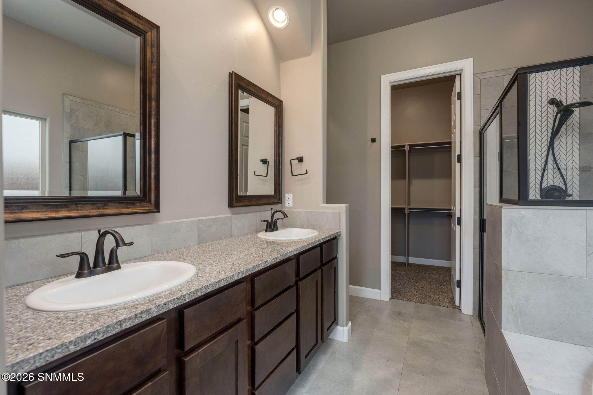 26-web-or-mls-Snappin Homes (Arosa6060)-