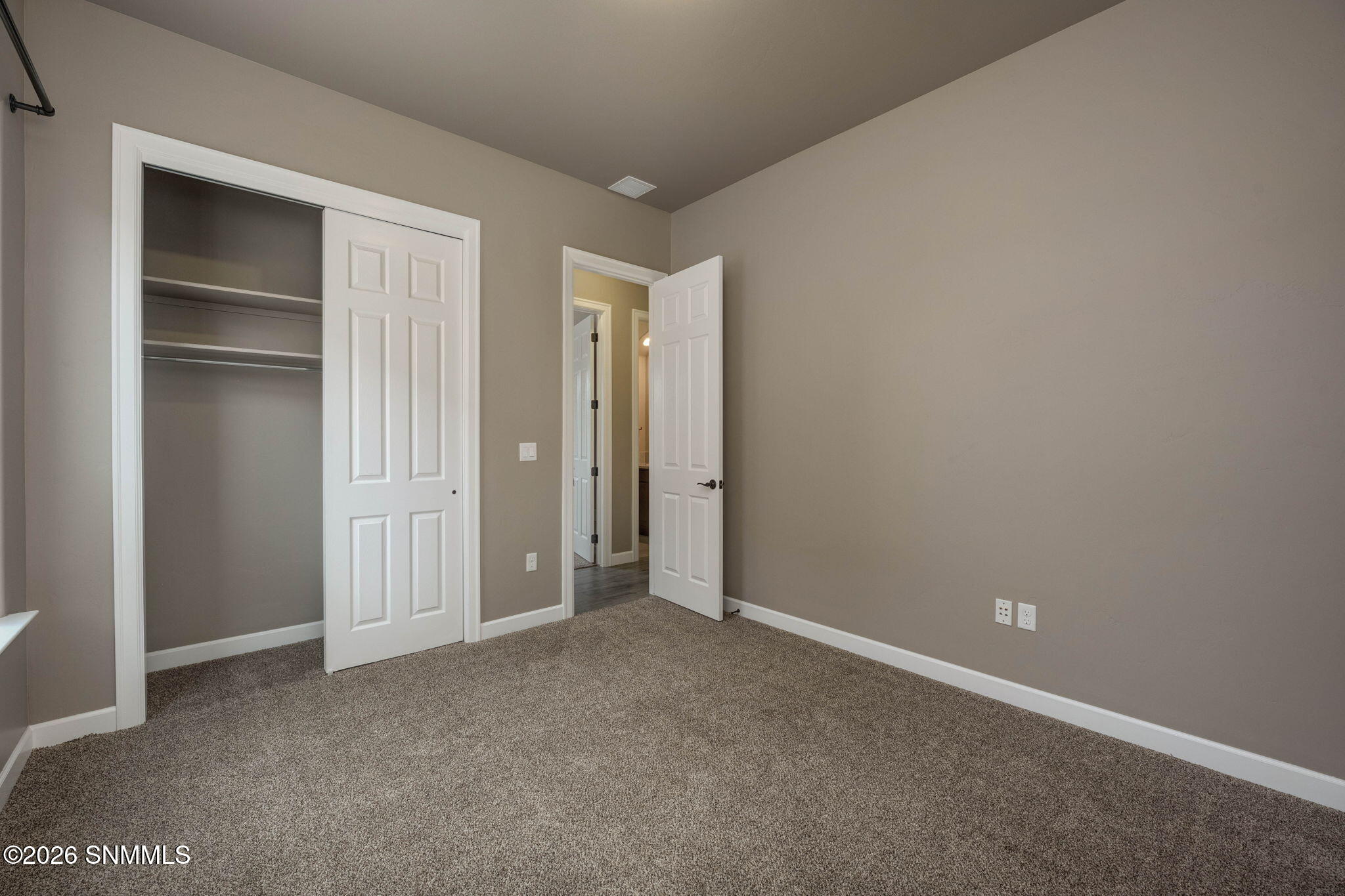 37-web-or-mls-Snappin Homes (Arosa6060)-