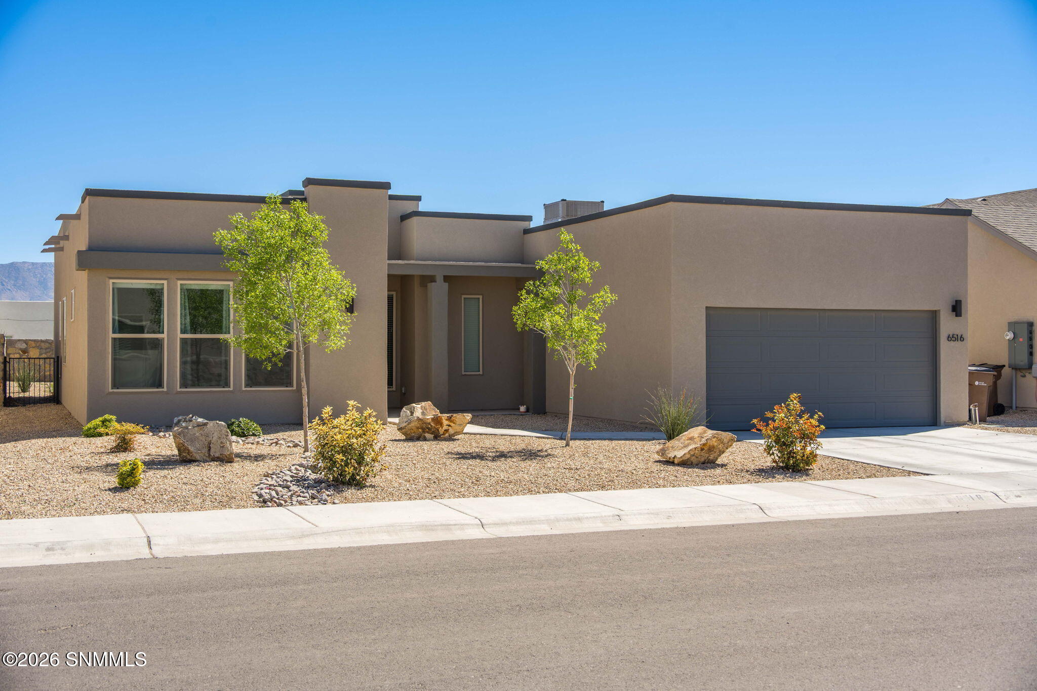 1-web-or-mls-Snappin Homes (Blackbird651