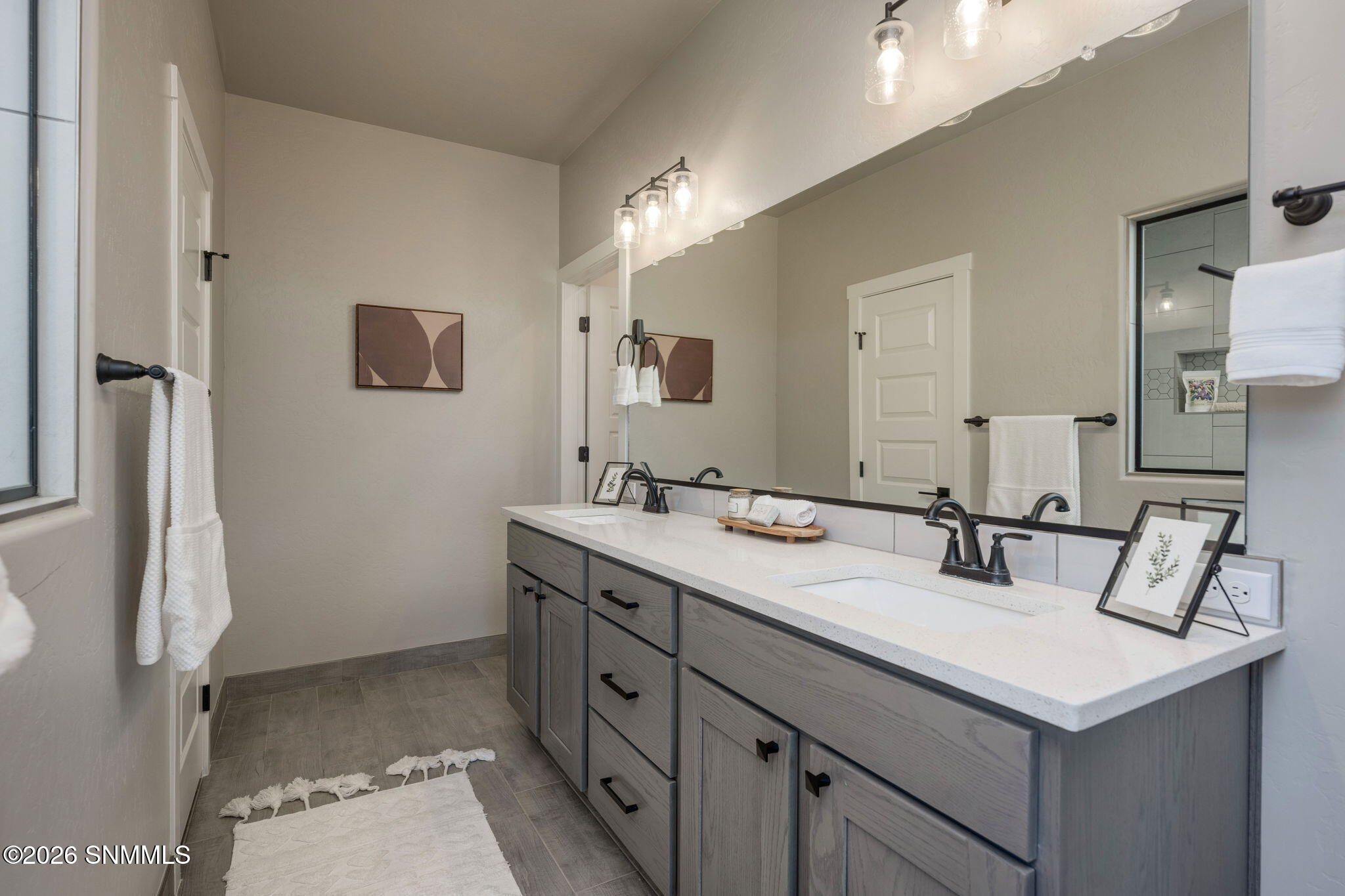 23-web-or-mls-Snappin Homes (Blackbird65