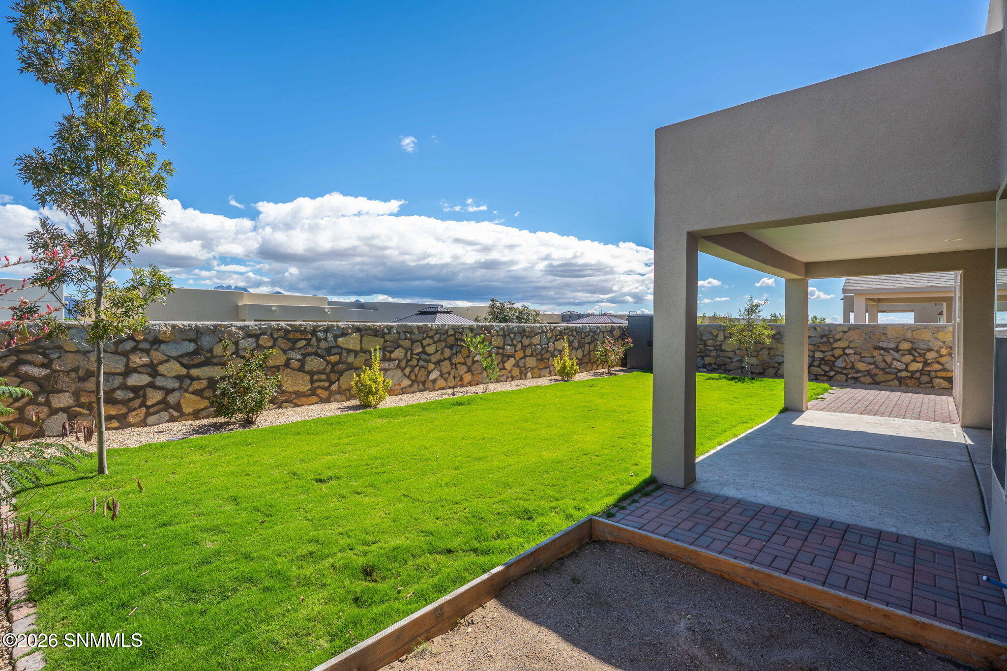 7-web-or-mls-Snappin Homes (Blackbird651
