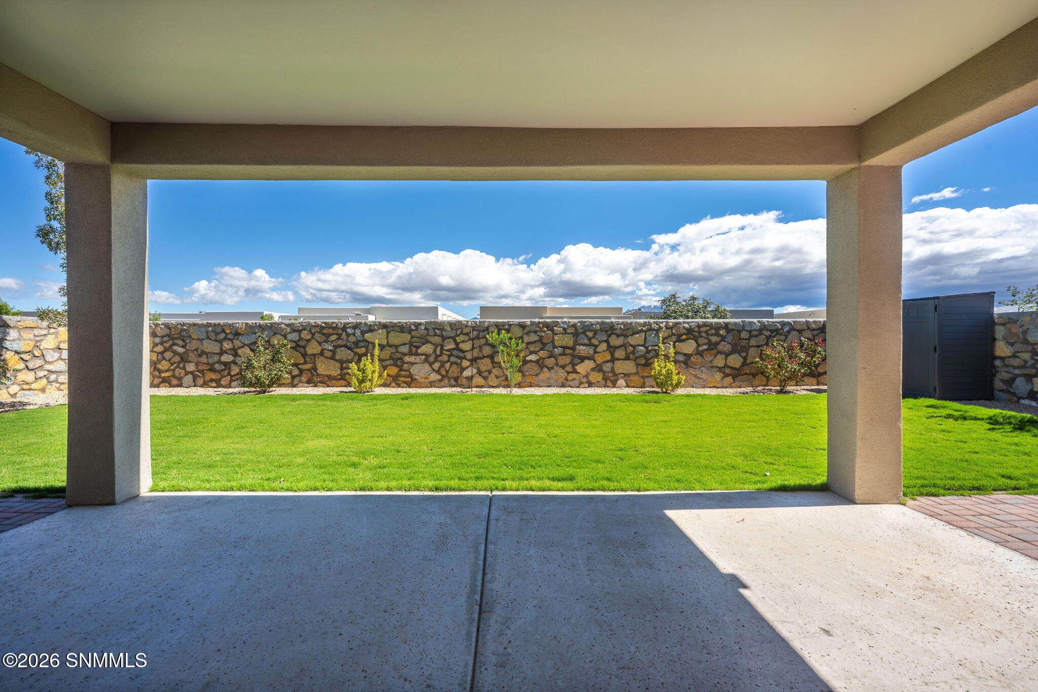 2-web-or-mls-Snappin Homes (Blackbird651