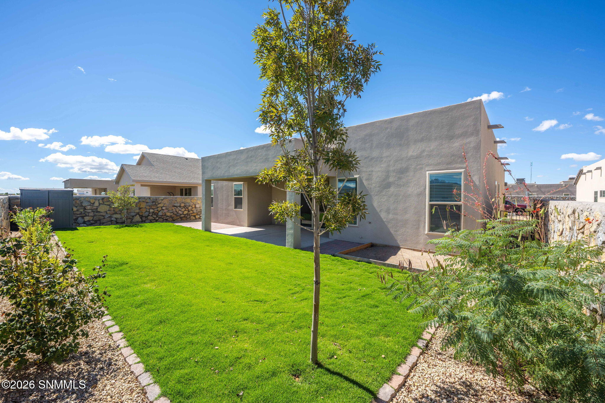 8-web-or-mls-Snappin Homes (Blackbird651