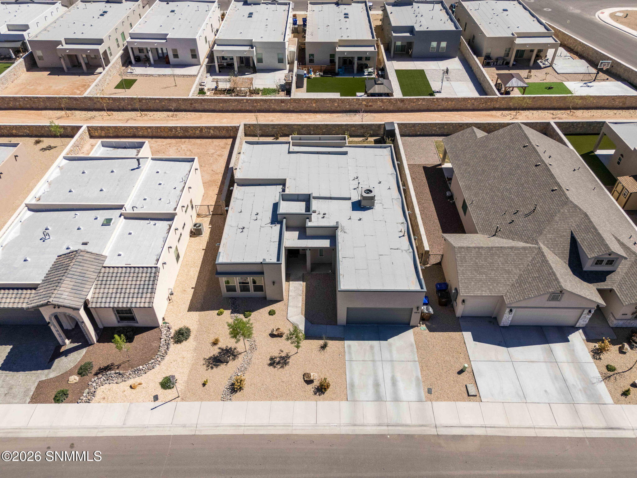 58-web-or-mls-Snappin Homes (Blackbird65