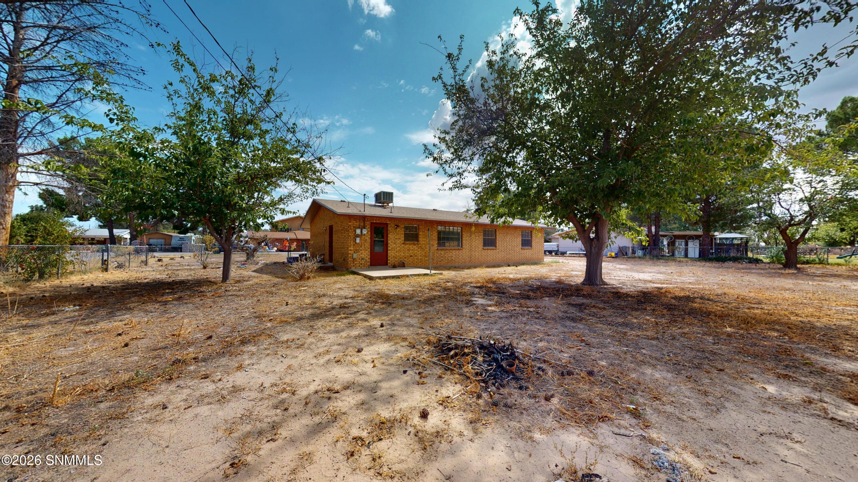 2665-La-Luz-St-09272026_192553