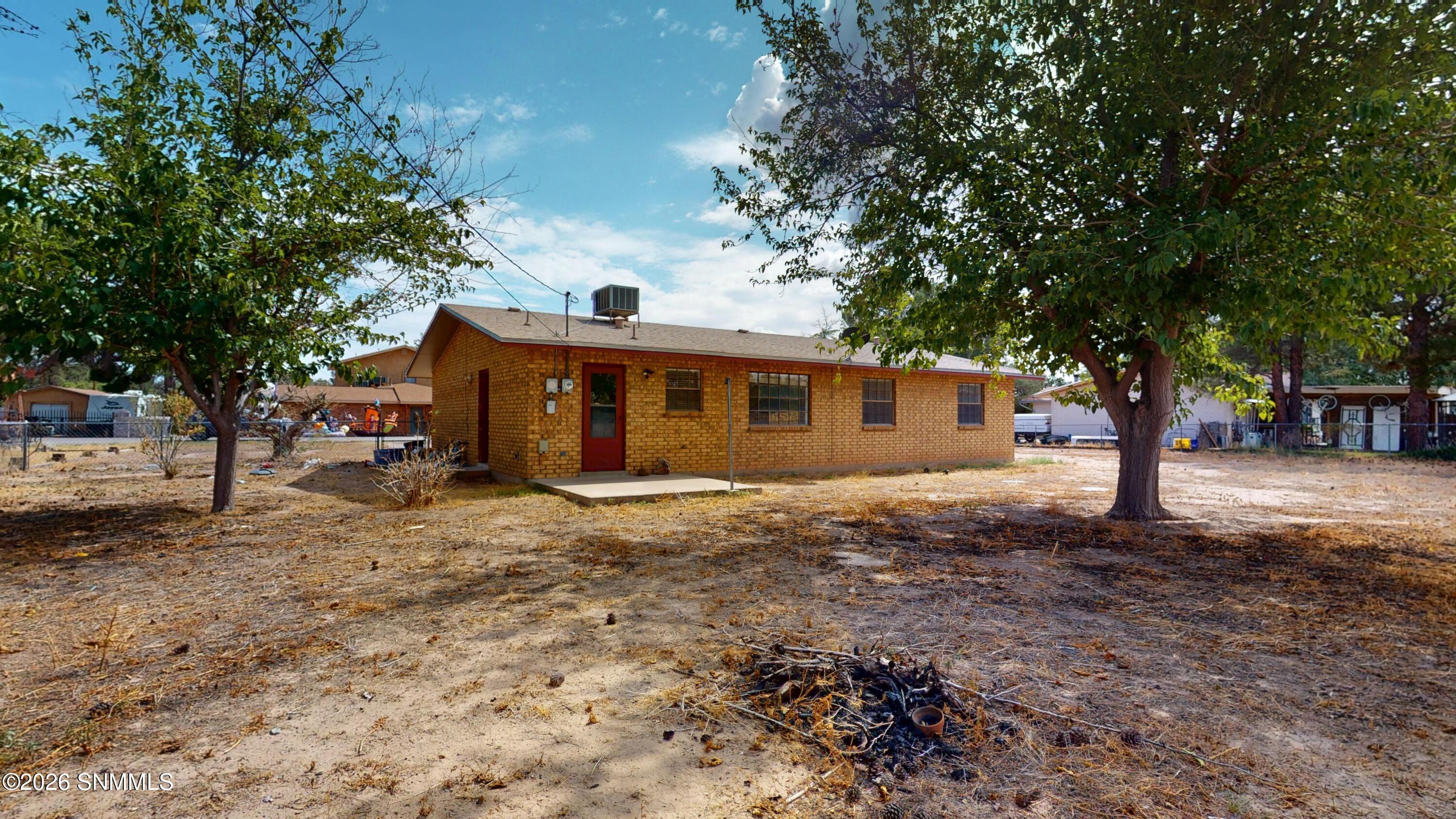 2665-La-Luz-St-09272026_192559
