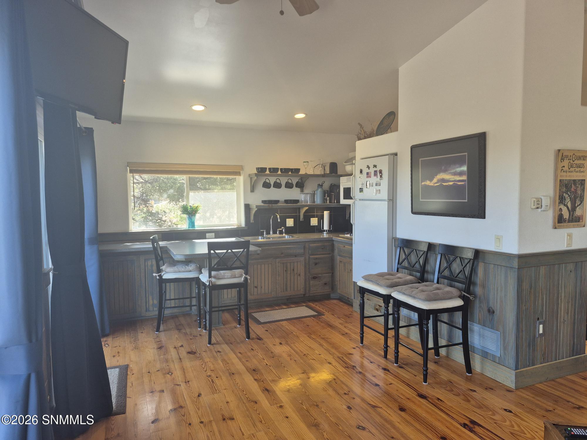 kitchen dining area