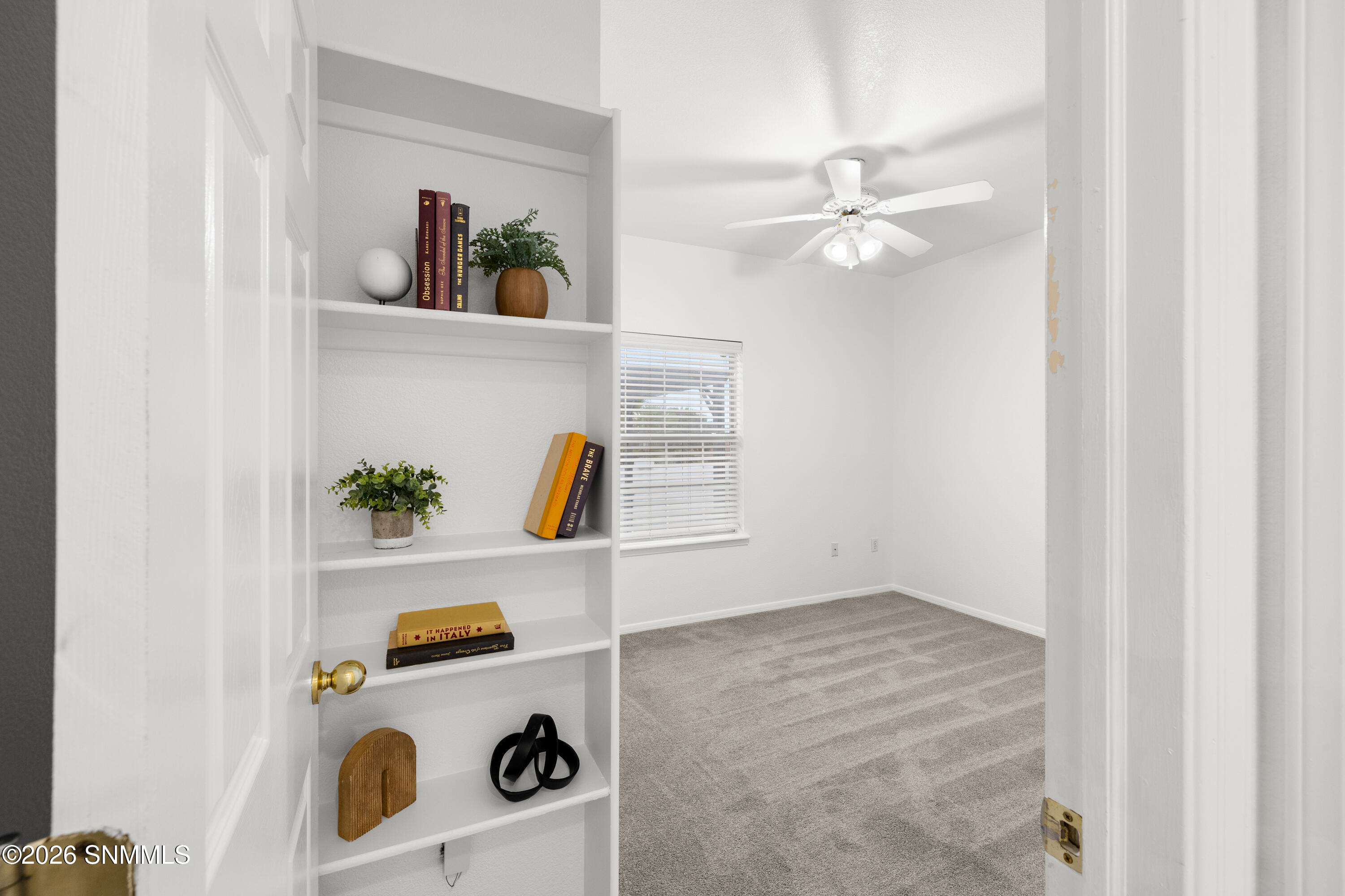 2572-Scenic-Crest-Loop-MLS-Camera-Guy-22