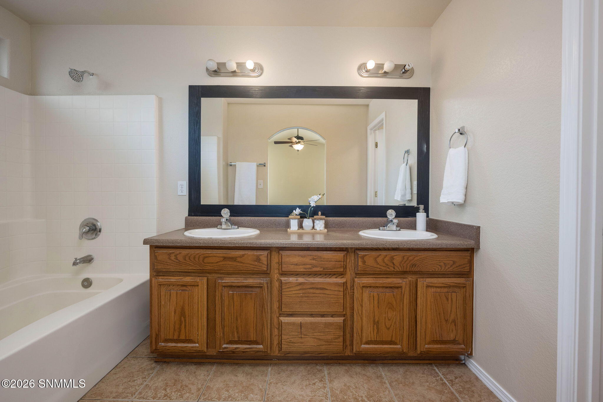 17-web-or-mls-Snappin Homes (CalleBella4