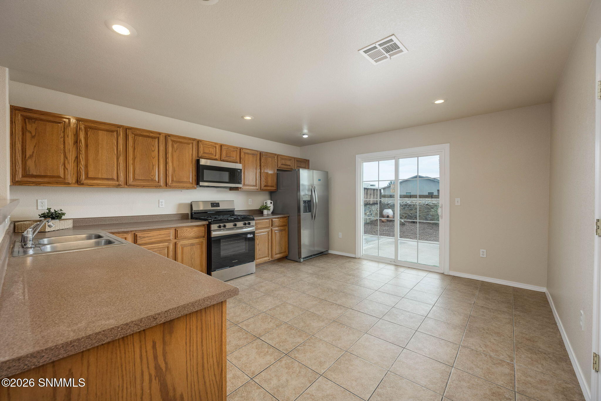 9-web-or-mls-Snappin Homes (CalleBella48