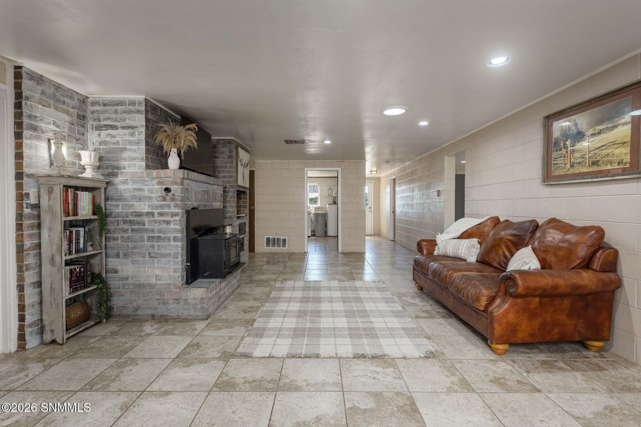 21-web-or-mls-Snappin Homes (Aliyah807)-
