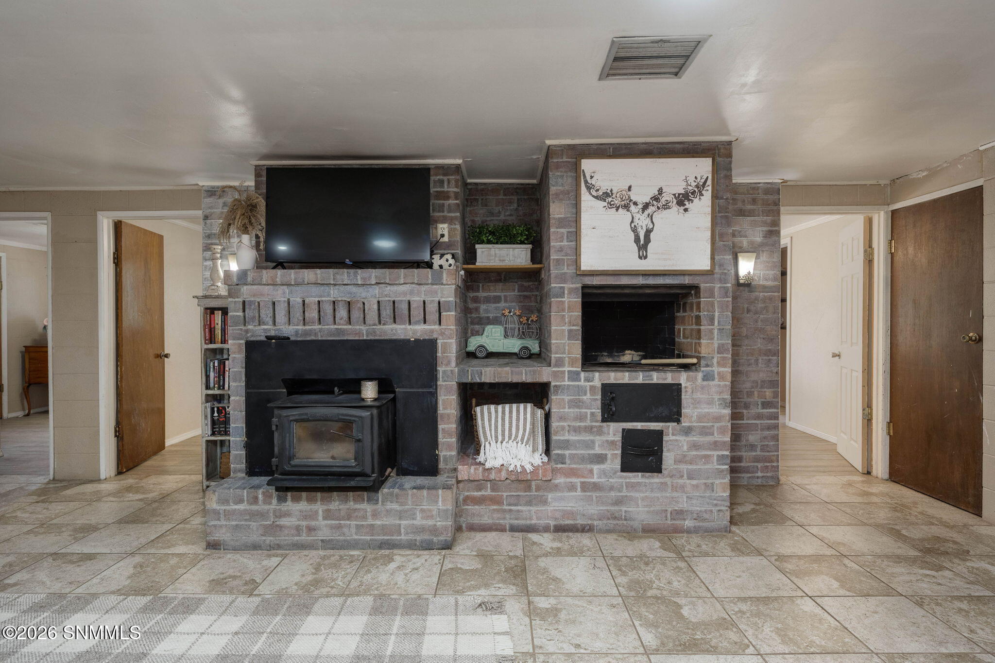 22-web-or-mls-Snappin Homes (Aliyah807)-