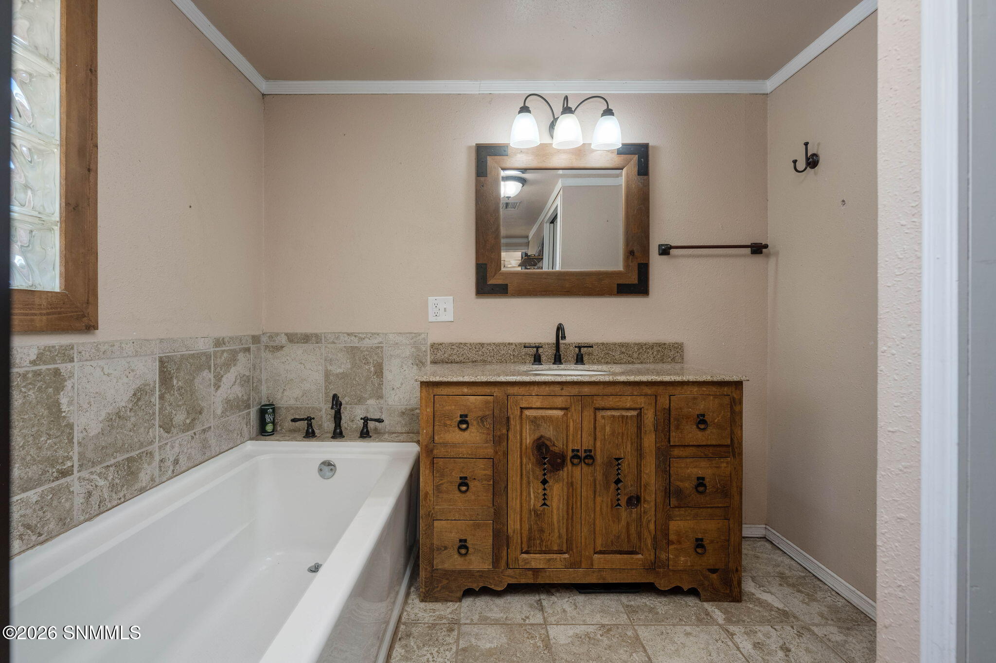 30-web-or-mls-Snappin Homes (Aliyah807)-