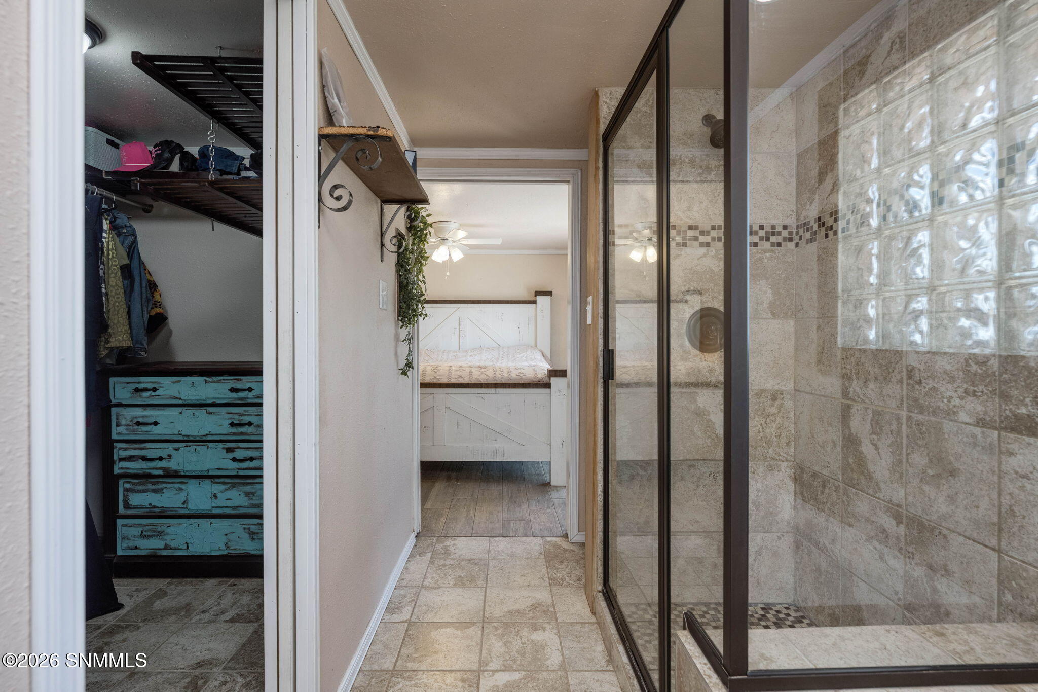 32-web-or-mls-Snappin Homes (Aliyah807)-