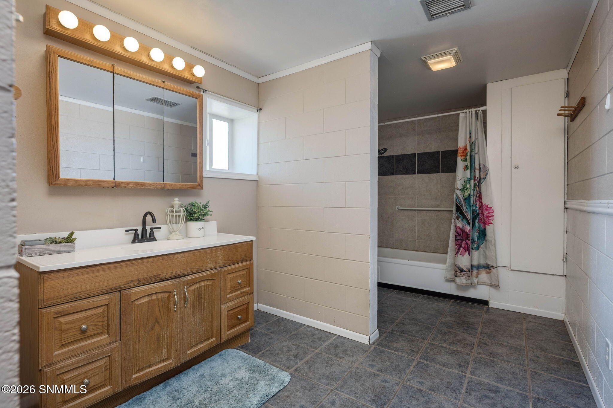 38-web-or-mls-Snappin Homes (Aliyah807)-