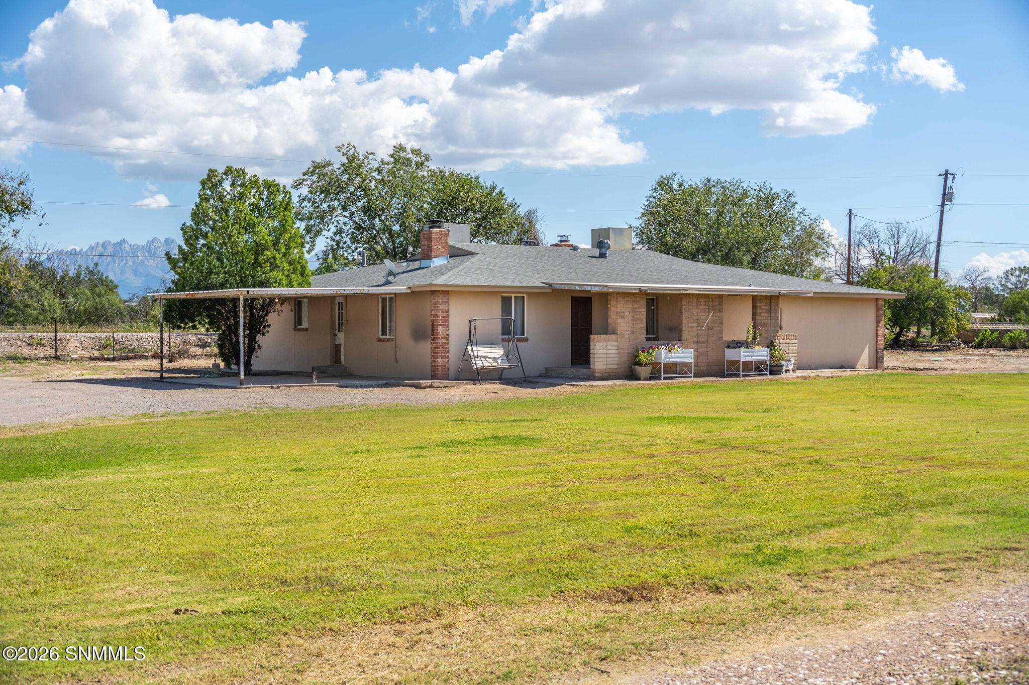 1-web-or-mls-Snappin Homes (Aliyah807)-1