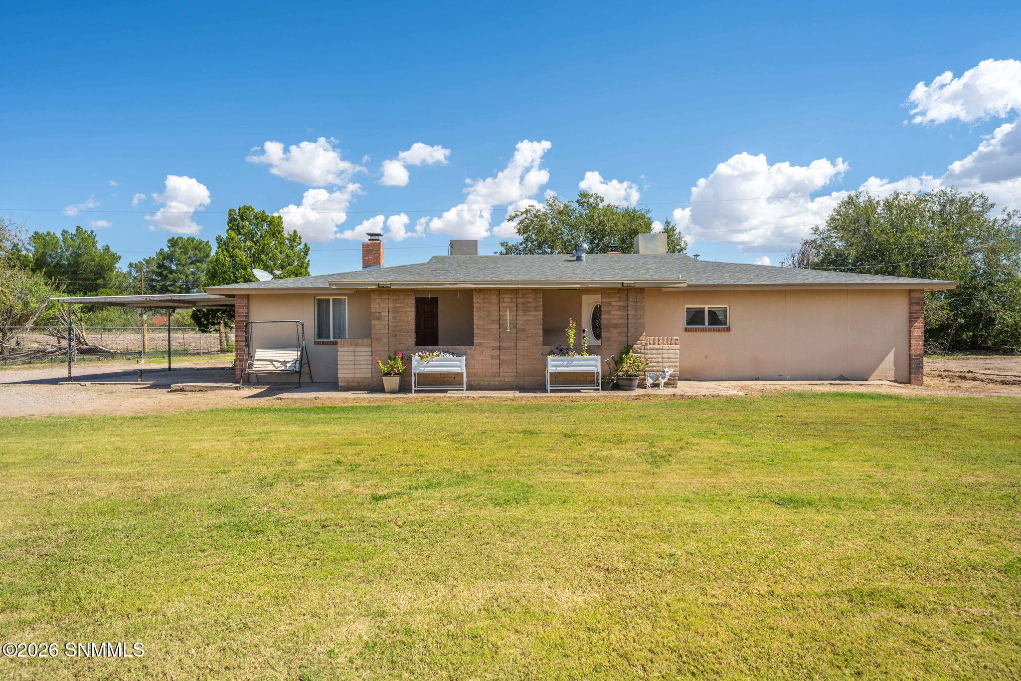 3-web-or-mls-Snappin Homes (Aliyah807)-3