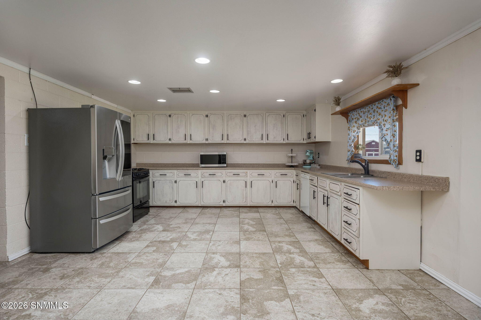 9-web-or-mls-Snappin Homes (Aliyah807)-9