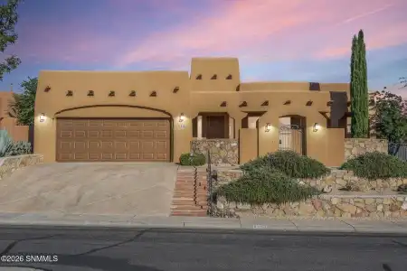 4356 Yavapai Court, Las Cruces, New Mexico 88011, 3 Bedrooms Bedrooms, ,3.5 BathroomsBathrooms,Residential,For Sale,Yavapai,2603196