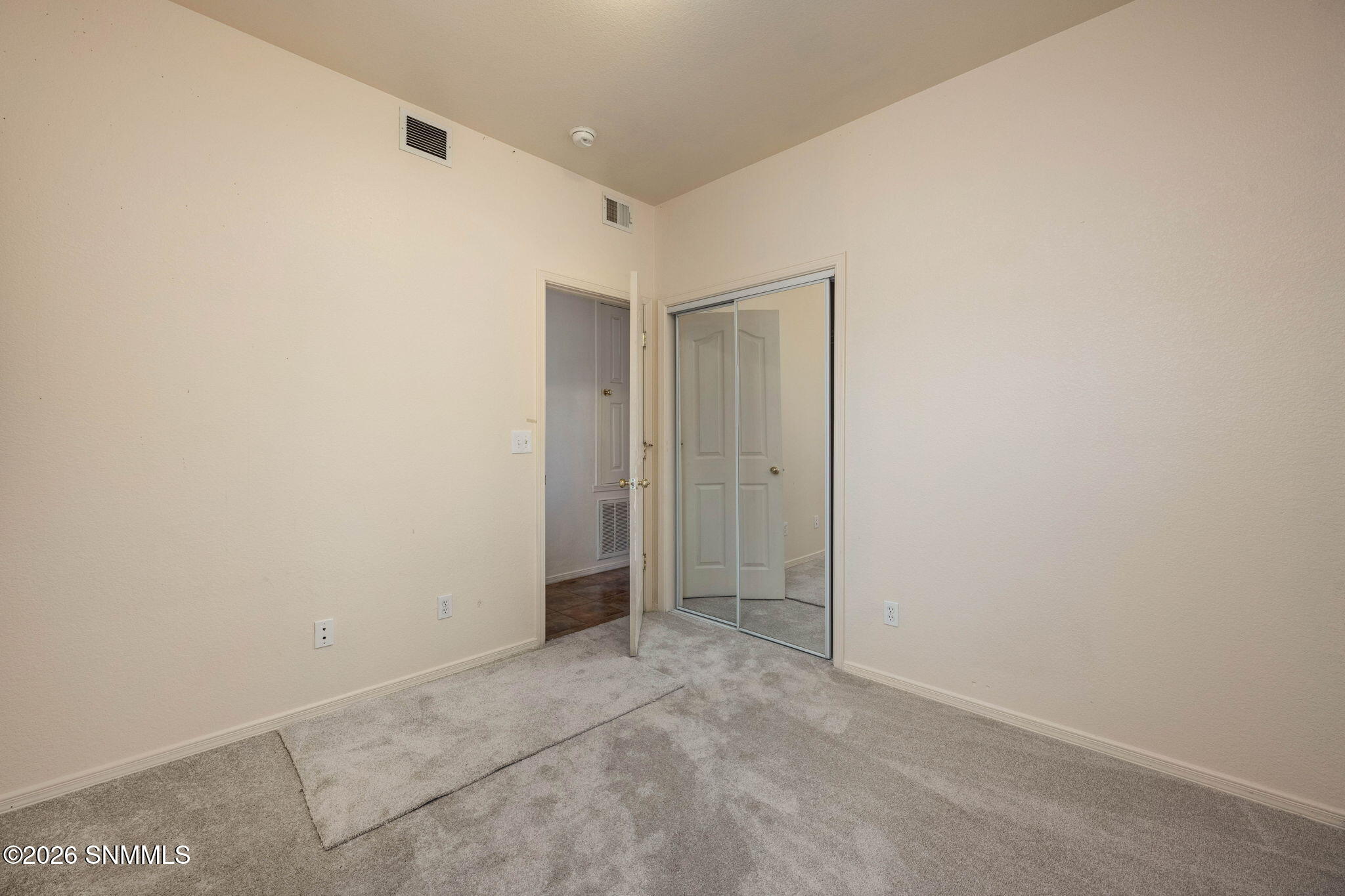 19-web-or-mls-Snappin Homes (Hillsboro44