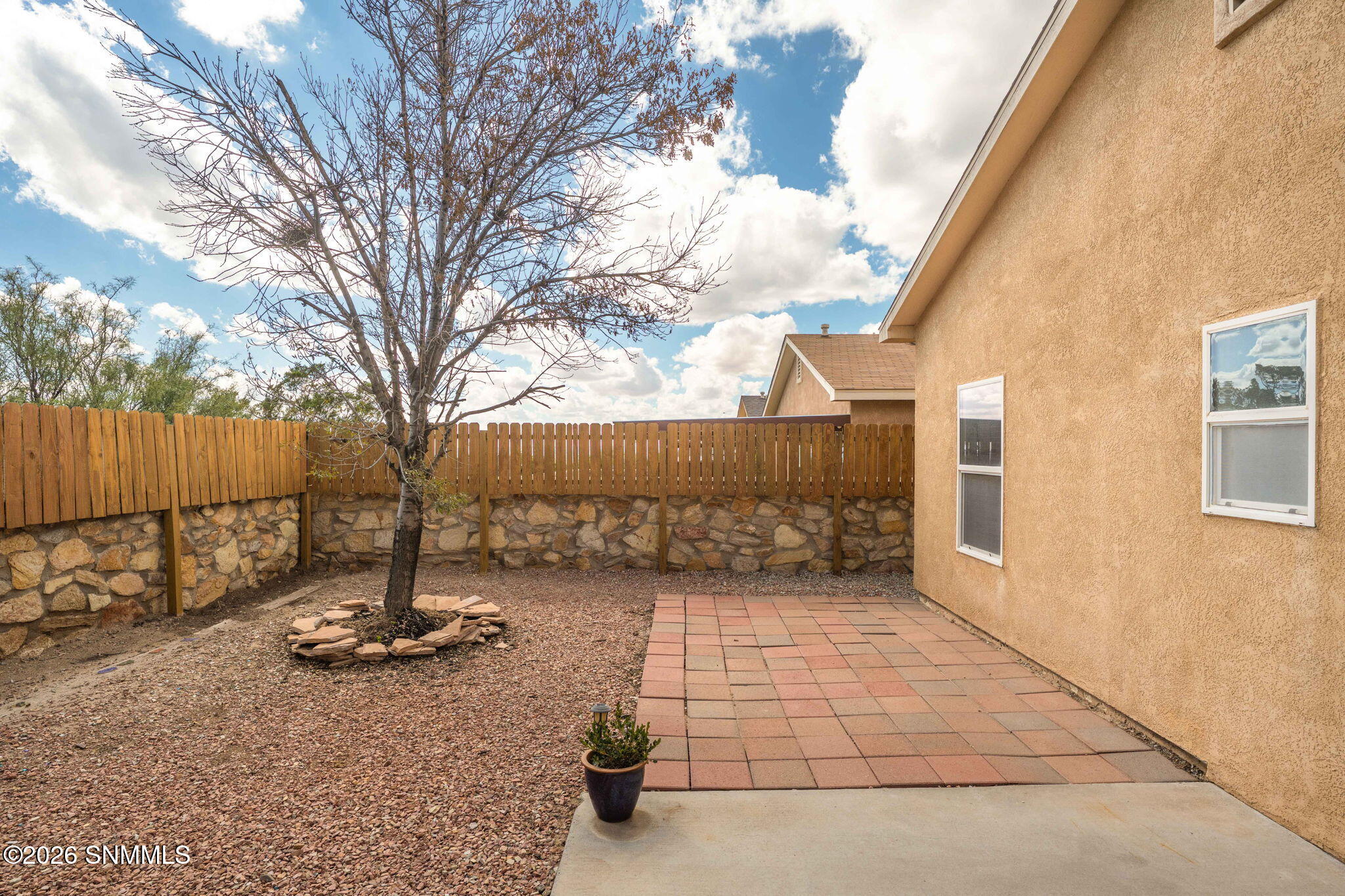 25-web-or-mls-Snappin Homes (Hillsboro44