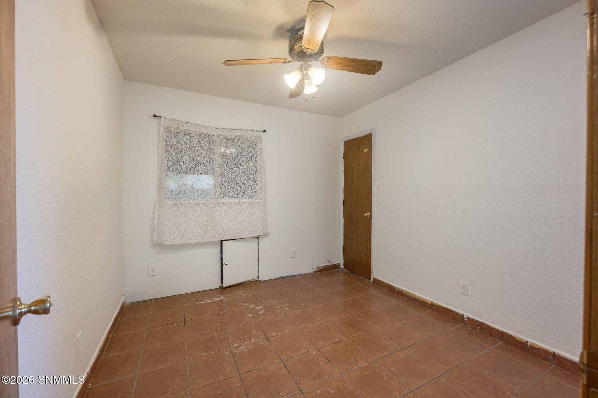 23-web-or-mls-Snappin Homes (Briarwood20