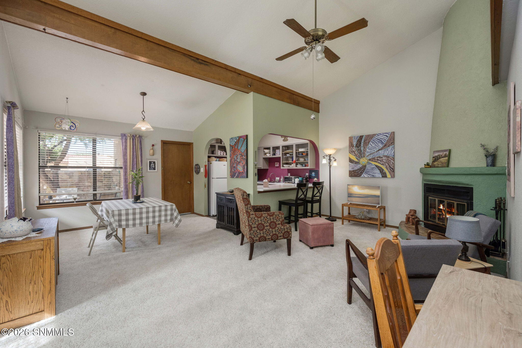 17-web-or-mls-Snappin Homes (Camelot2008