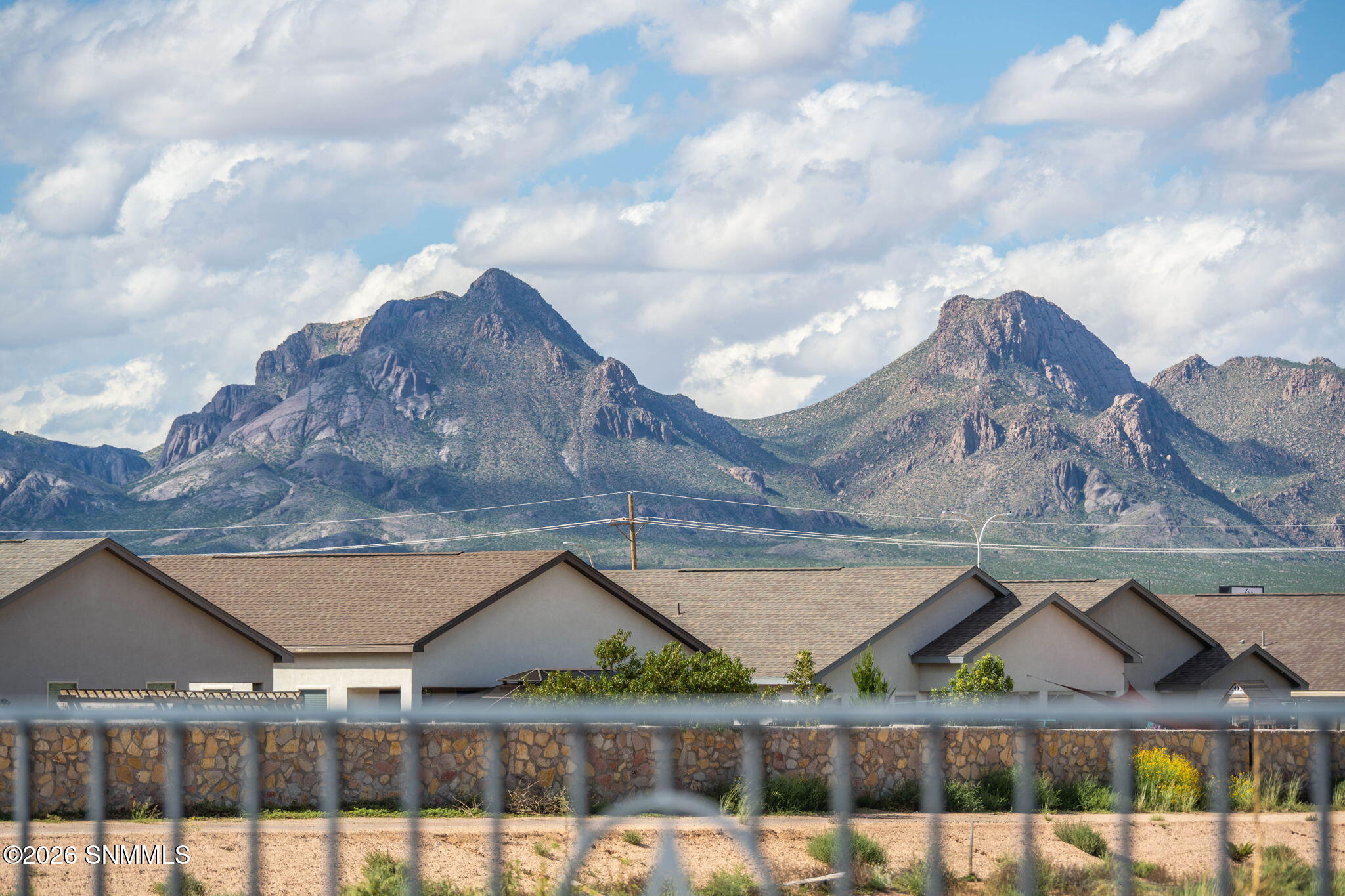 33-web-or-mls-Snappin Homes (Sirocco4795
