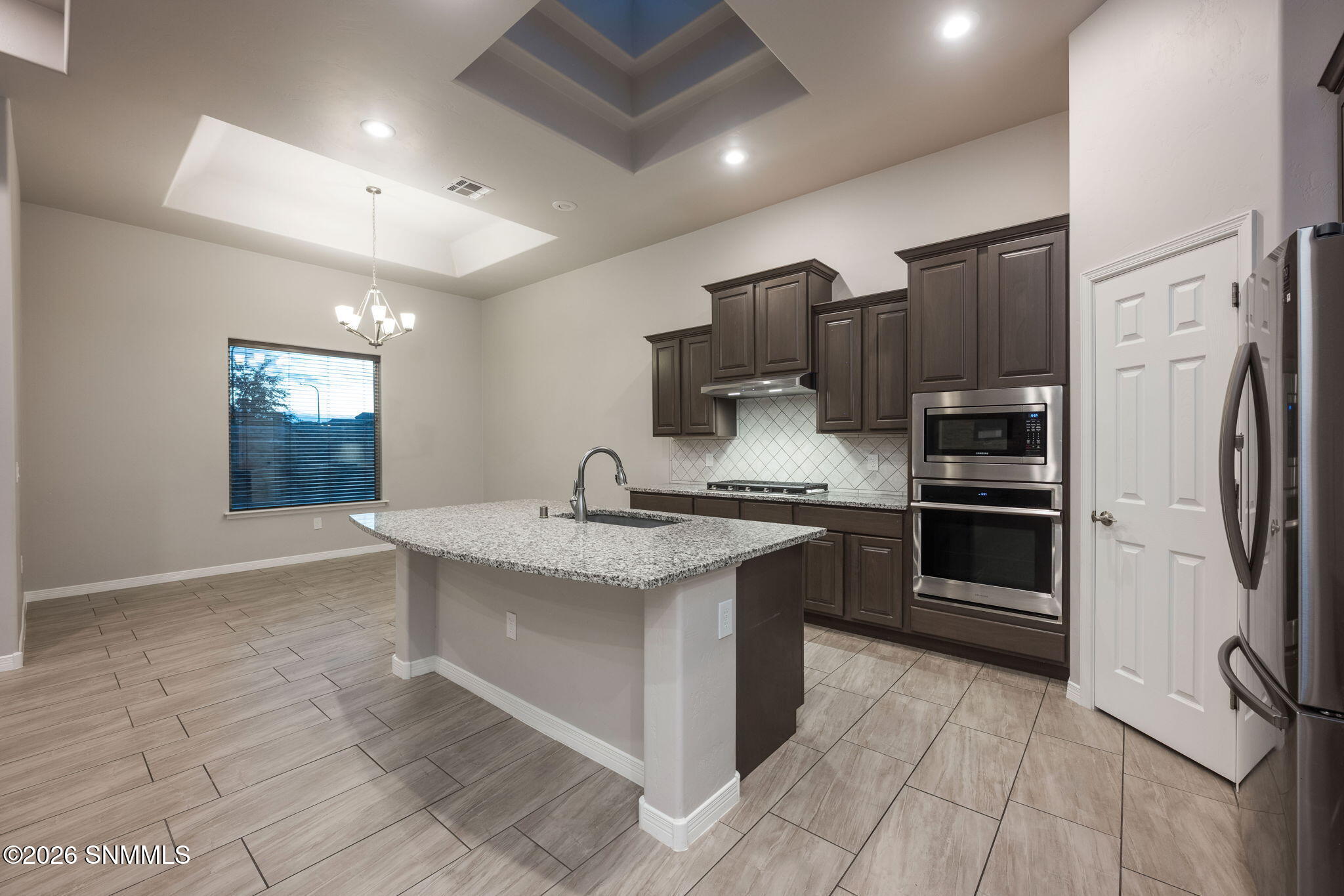 17-web-or-mls-Snappin Homes (ArcadiaPoin