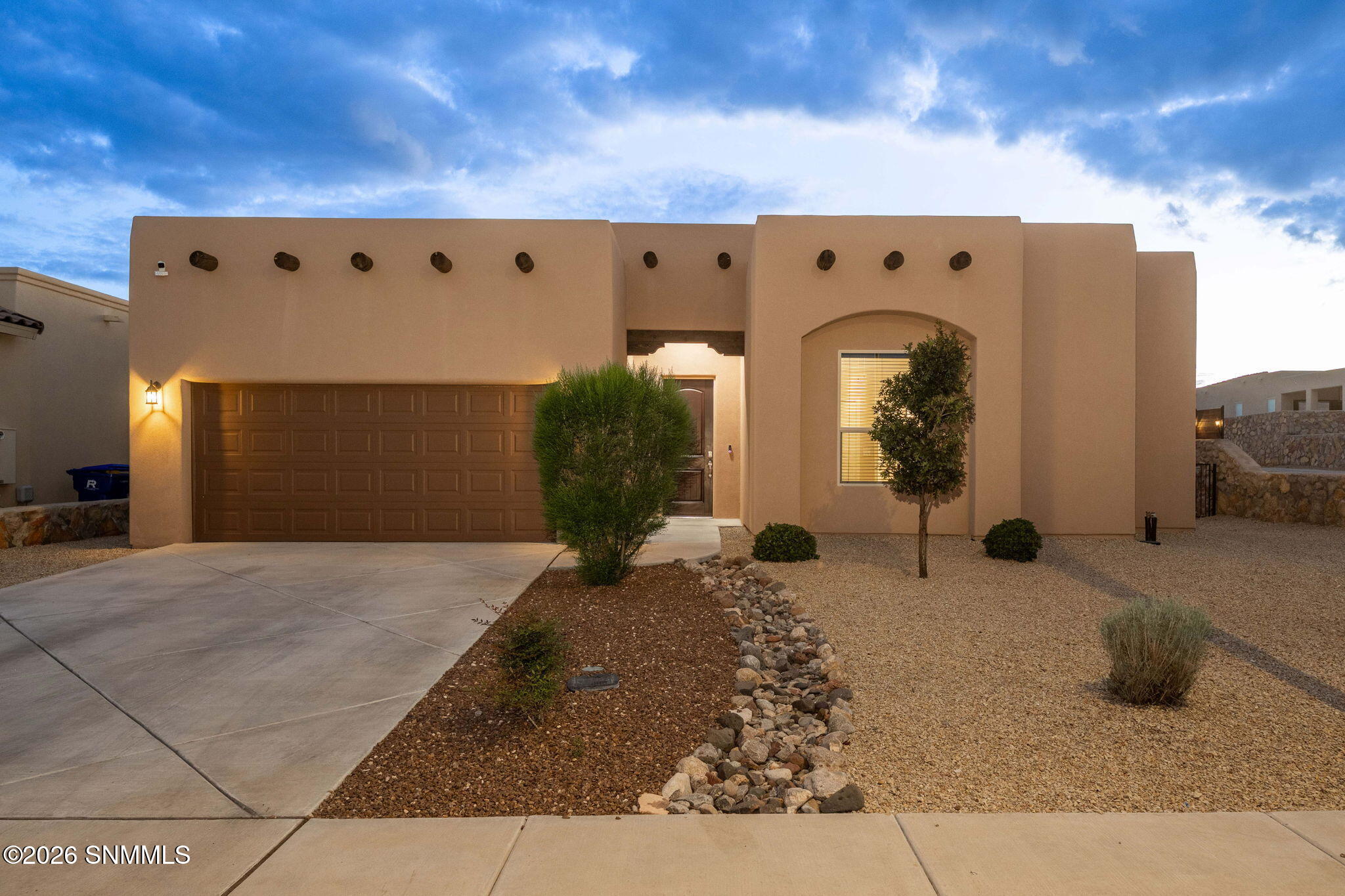 1-web-or-mls-Snappin Homes (ArcadiaPoint