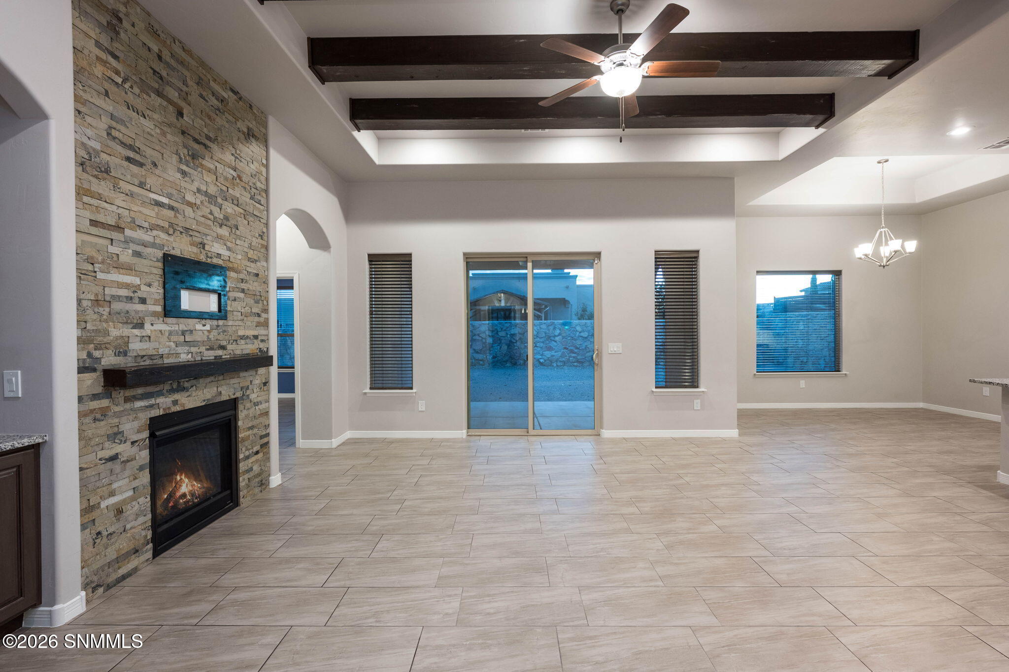 6-web-or-mls-Snappin Homes (ArcadiaPoint