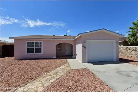 1179 Acequia Linda Road, Anthony, New Mexico 88021, 3 Bedrooms Bedrooms, ,1.75 BathroomsBathrooms,Residential,For Sale,Acequia Linda,2602785