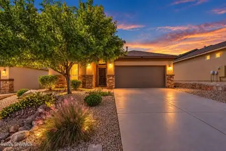 3939 Agua Caliente Drive, Las Cruces, New Mexico 88012, 3 Bedrooms Bedrooms, ,2 BathroomsBathrooms,Residential,For Sale,Agua Caliente,2603271