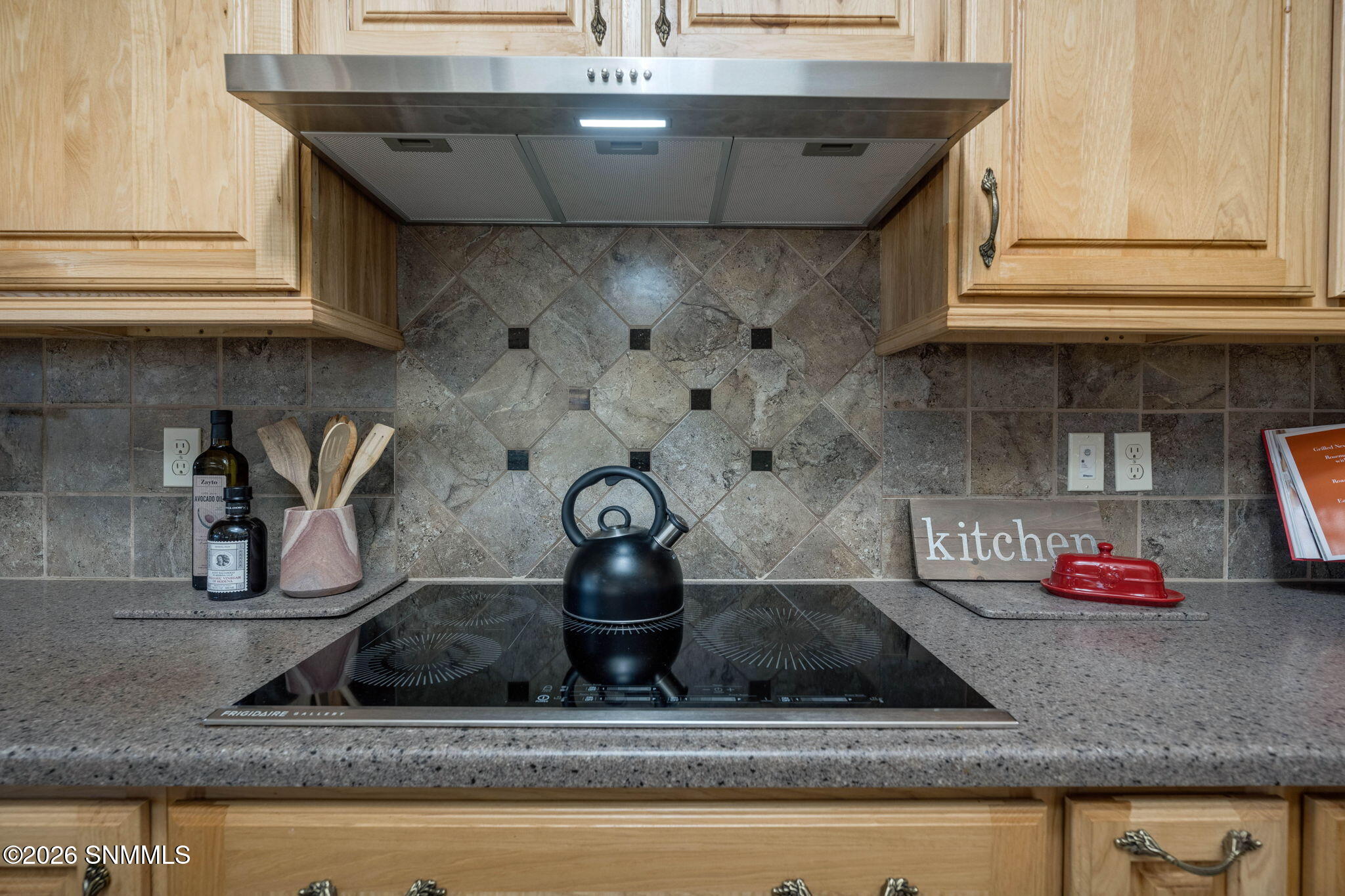 17-web-or-mls-Snappin Homes (Isleta4367)