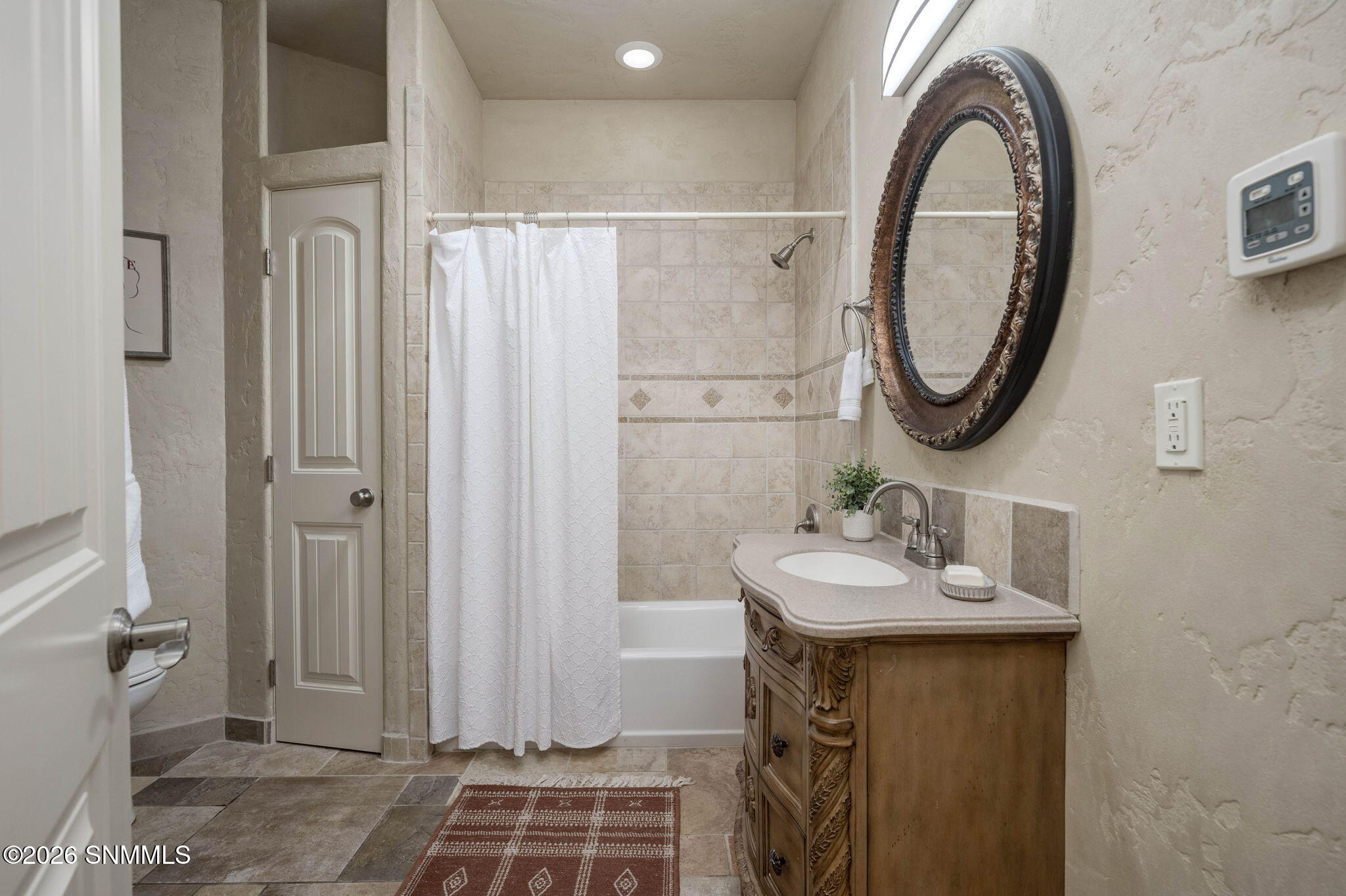 47-web-or-mls-Snappin Homes (Isleta4367)