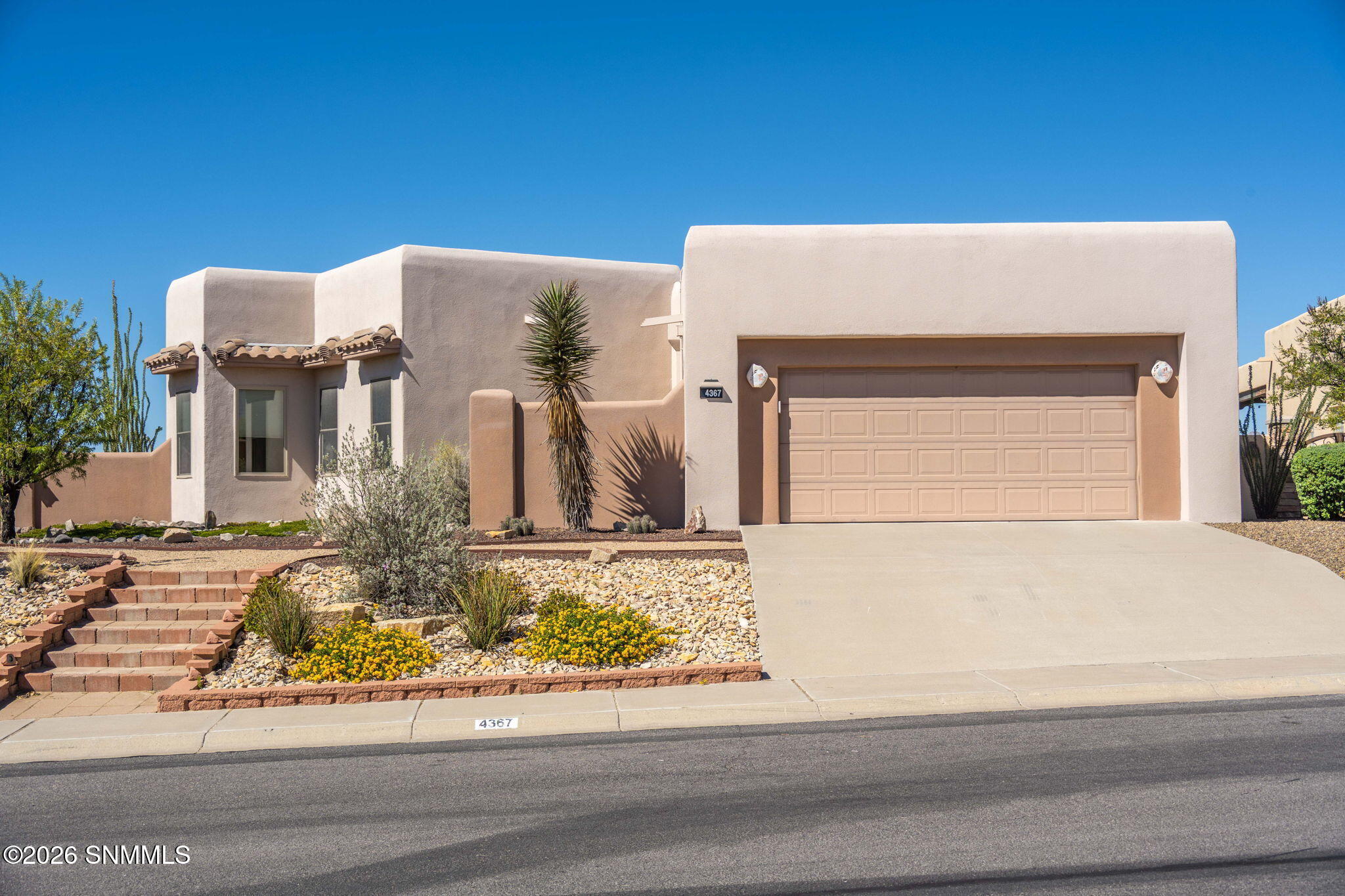 1-web-or-mls-Snappin Homes (Isleta4367)-