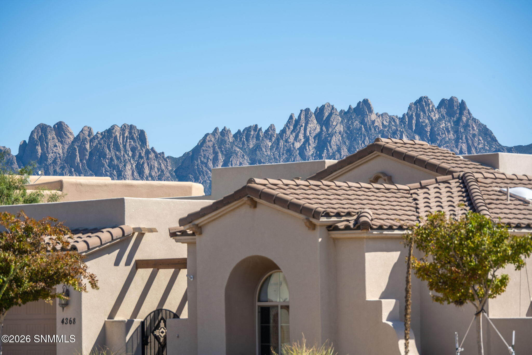 5-web-or-mls-Snappin Homes (Isleta4367)-