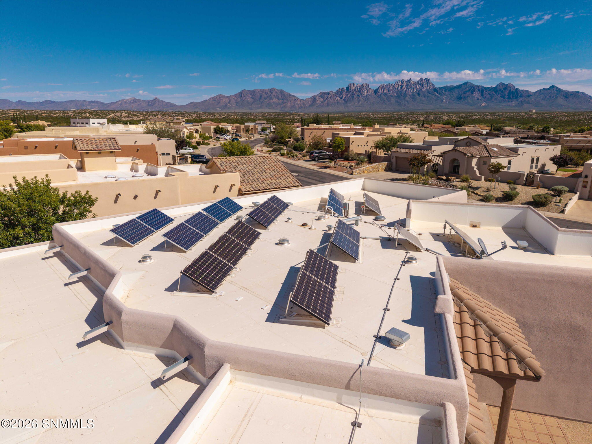 3-web-or-mls-Snappin Homes (Isleta4367)-