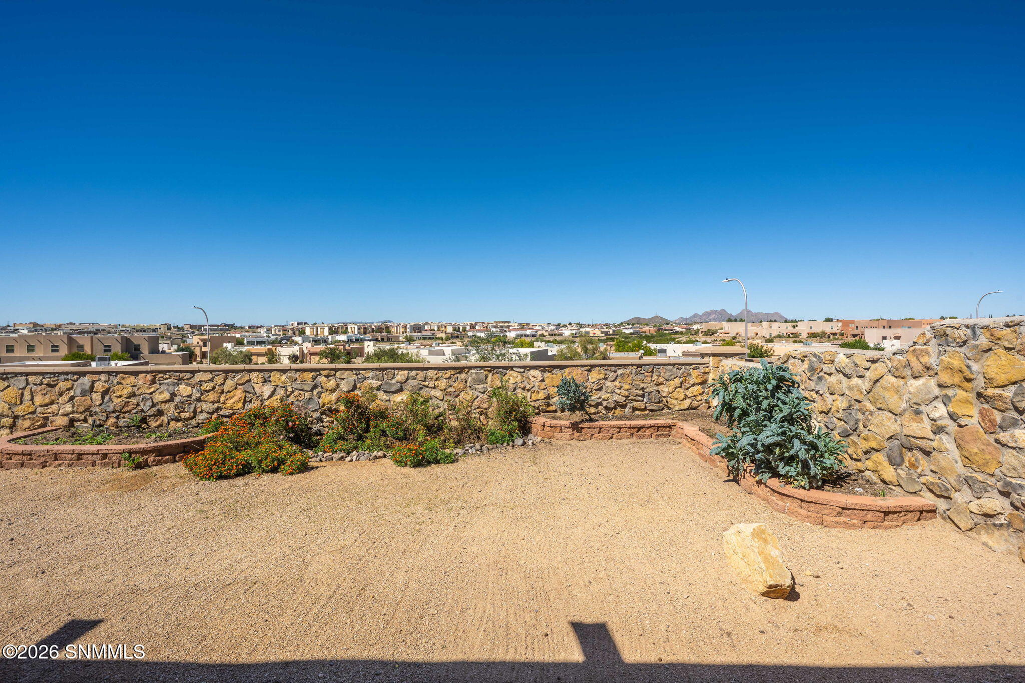 57-web-or-mls-Snappin Homes (Isleta4367)