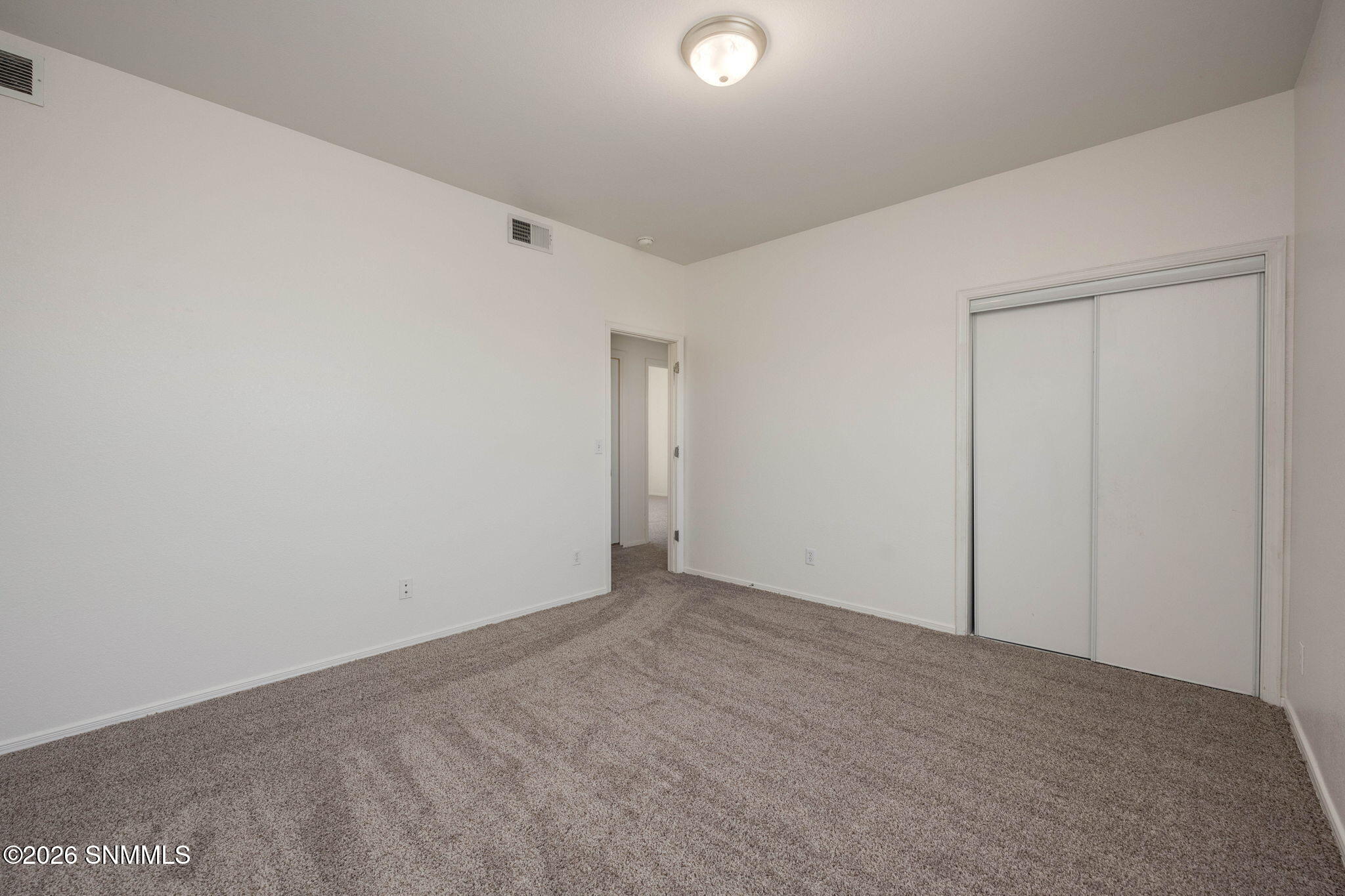 Guest Br 1 - facing door
